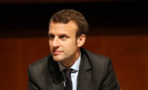 Macron se fait tailler un costard ! (suite)