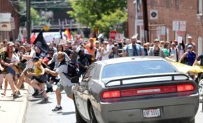 USA ! Nouvelle vidéo de la voiture fonçant dans la foule... 😳