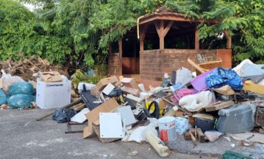 "Arnaud...les ordures prennent de la hauteur aux Trois-Îlets en Martinique...c'est quoi cette gouvernance ?"