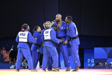 Une équipe de judo 100% BLACK offre de l'or noir à La France le pays d'Antoine Crozat